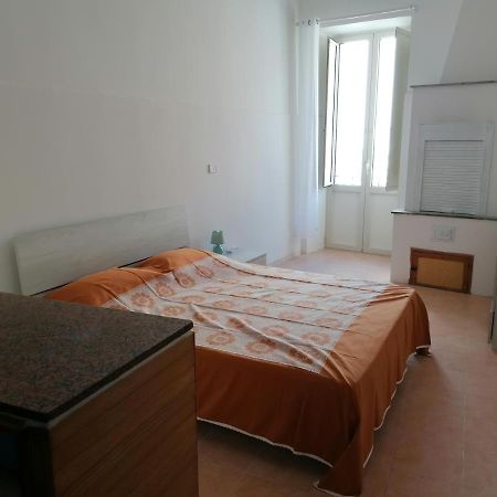 Porta Mare Rooms 2 Otranto Exterior photo